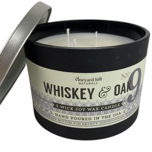 Vineyard Hill Candle Whiskey & Oak Soy 12 oz